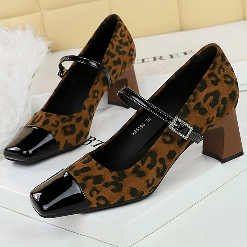 BIGTREE 靴ヒョウ柄女性パンプススエードミドルヒールシ - Shoe Tree のレビューと価格
