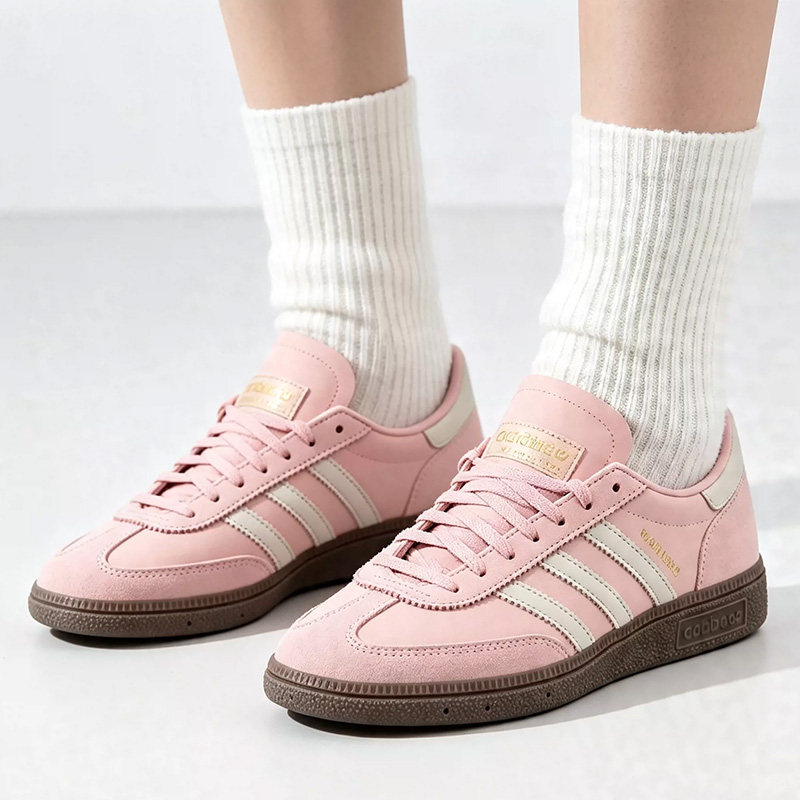 アディダス正規品のクローバー柄スニーカー、女性用、夏のスポー - Adidas Shoes Samba のレビューと価格